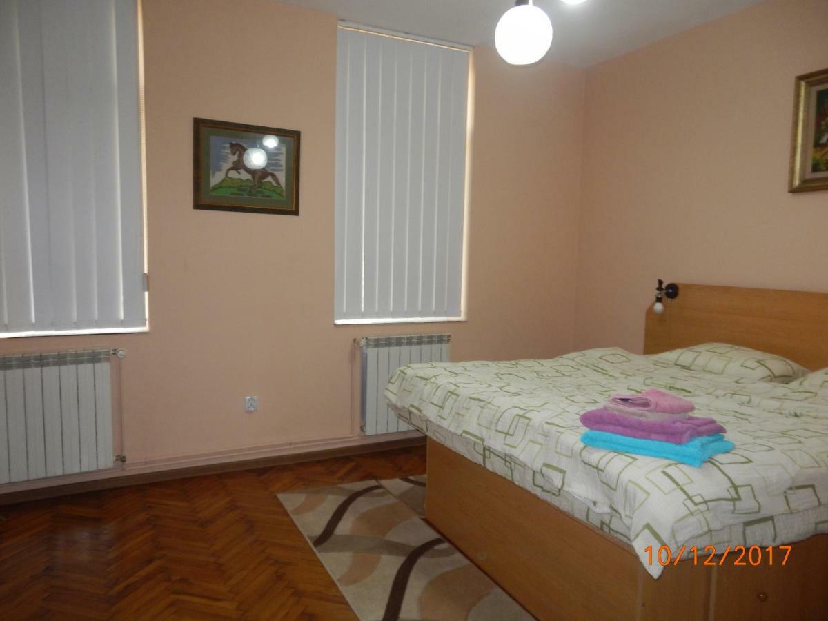 טימישוארה Apartament La Casa מראה חיצוני תמונה